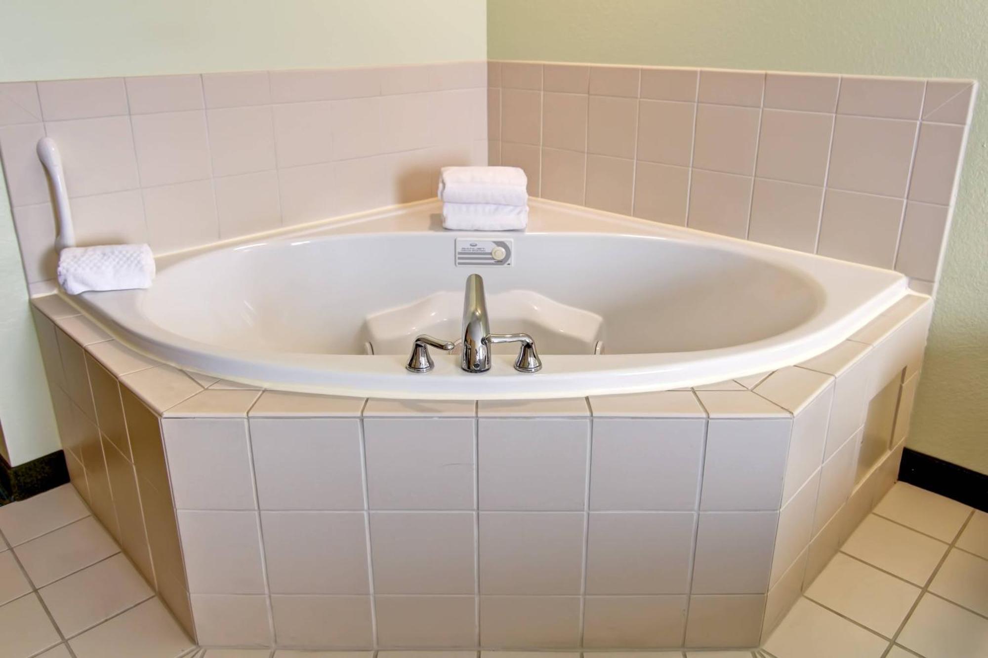 Springhill Suites Erie Kearsarge Exteriör bild